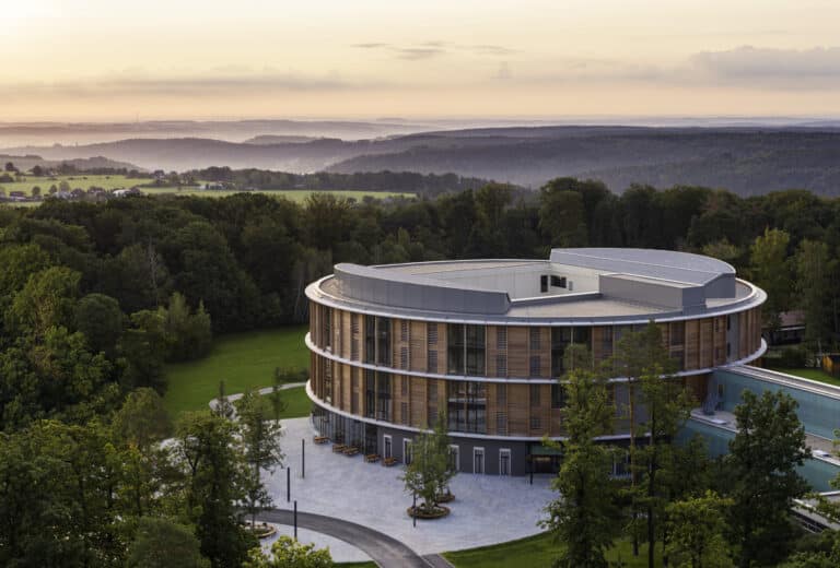 Die Waldkliniken Eisenberg in Thüringen sind ein führendes Zentrum für Orthopädie in Deutschland.
